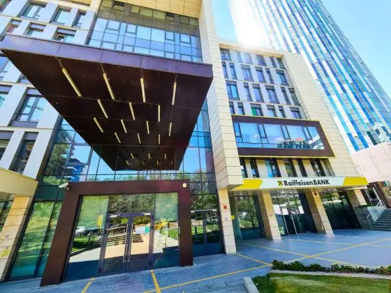 Băncile occidentale înregistrează profituri record în Europa de Est, inclusiv în România