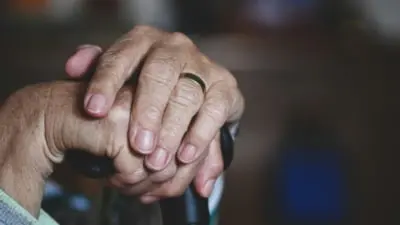 Cum se includ anii lucrați în străinătate în calculul pensiei